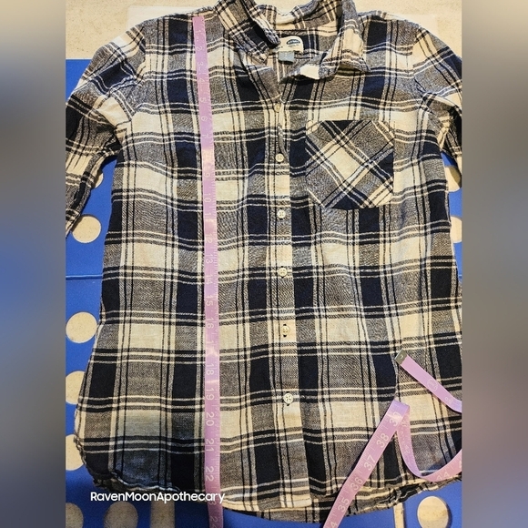 Small Old Navy Flannel - Picture 5 of 6